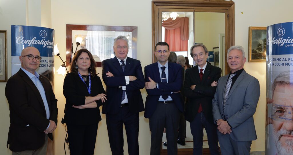 Giunta- da sx Costantino Sparacio, Maria Grazia Bonsignore, Giuseppe Pezzati, Giovanni Rafti, Calogero Sciascia e Claudio Terruso