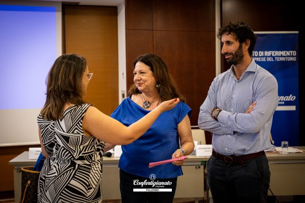 SB_0192_DLT6906 SB_0192_DLT6906